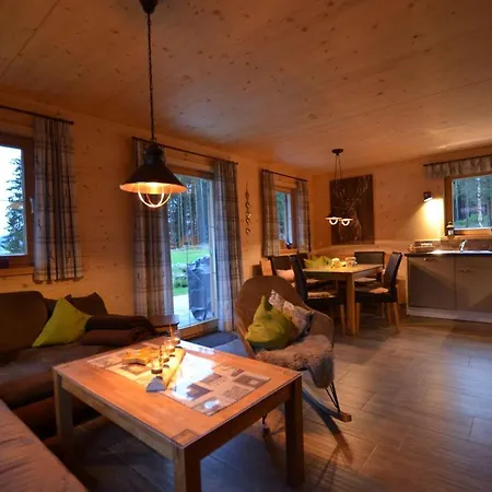 Semesterbostad Ferienhaus Waldromantik Lechbruck